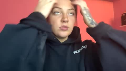milfyymassa online show from September 2025 02:55:02 AM