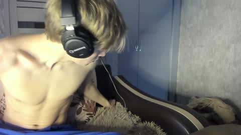 Isaac online show from January 2025 05:15:02 AM