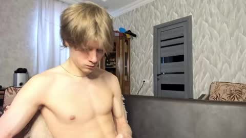 Isaac online show from April 2026 07:14:01 AM