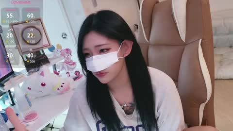 Snapshot of milksola chatting on May 2026 03:44:01 AM milksola online show from May 2026 03:44:01 AM