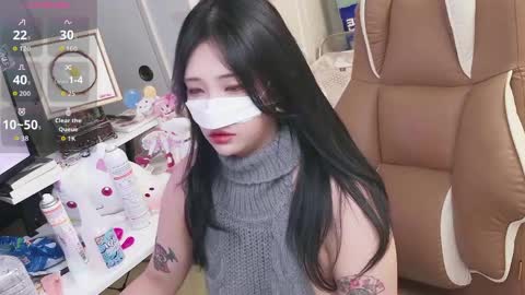 Snapshot of milksola chatting on May 2026 12:58:01 PM milksola online show from May 2026 12:58:01 PM