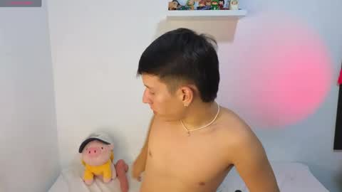 Snapshot of milky__boy_ chatting on May 2026 04:07:02 AM H A R O L D online show from May 2026 04:07:02 AM