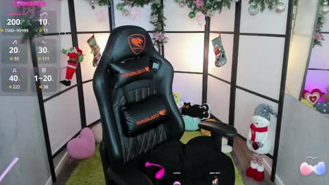 milky cute online show from December 2024 01:03:02 AM