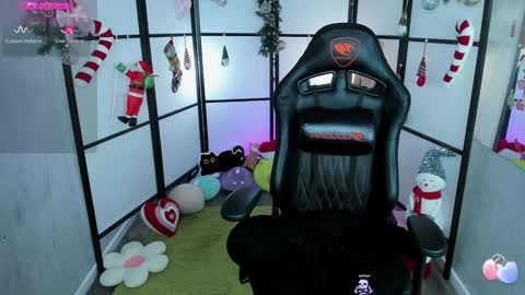 milky cute online show from January 2025 12:49:01 AM