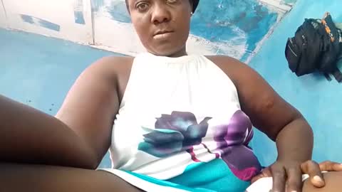 milkyebony254 online show from September 2025 01:34:01 PM