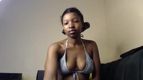 milla_armani online show from February 2026 10:49:02 AM