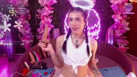 MILLA online show from October 2025 01:46:02 PM