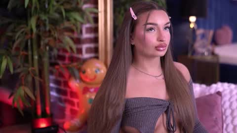 Milla online show from December 2025 07:37:01 AM