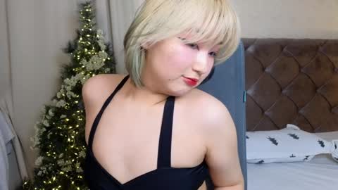 Milla or just Mi online show from December 2024 05:44:02 PM