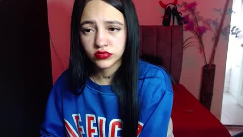 Snapshot of millacounisslosexanal chatting on September 2025 01:45:01 PM Violeta online show from September 2025 01:45:01 PM