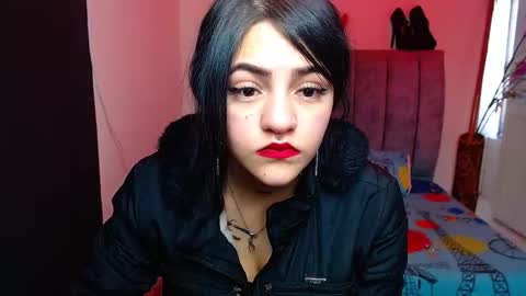 Snapshot of millacounisslosexanal chatting on October 2025 01:44:01 PM Violeta online show from October 2025 01:44:01 PM