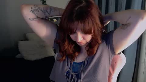 Milla online show from October 2025 10:32:02 PM