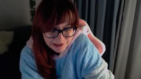 Milla online show from October 2025 07:35:02 PM