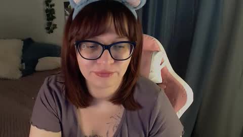 Milla online show from February 2026 07:07:01 PM