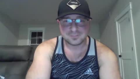 Snapshot of millertimenow34 chatting on December 2024 01:18:02 AM millertime feet bigcock hairy straight muscles online show from December 2024 01:18:02 AM