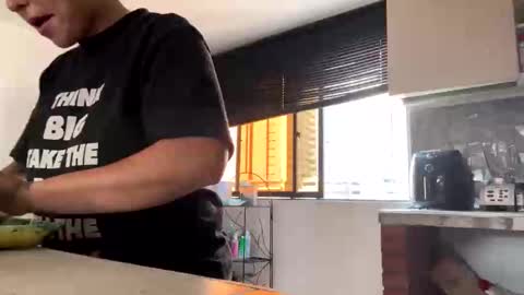 Snapshot of milley_rose chatting on October 2025 01:51:02 PM Im girl my name is Johana online show from October 2025 01:51:02 PM