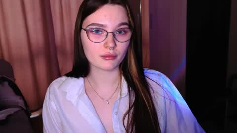 Snapshot of milliedoll chatting on April 2026 12:29:02 PM Millie online show from April 2026 12:29:02 PM