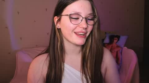 Snapshot of milliedoll chatting on May 2026 08:12:02 AM Millie online show from May 2026 08:12:02 AM