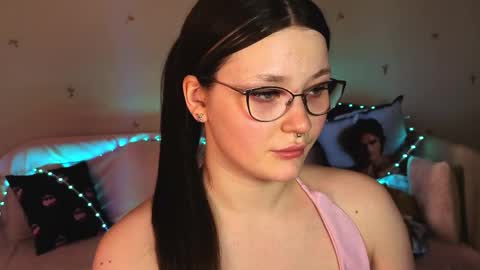 Snapshot of milliedoll chatting on June 2026 09:15:02 AM Millie online show from June 2026 09:15:02 AM