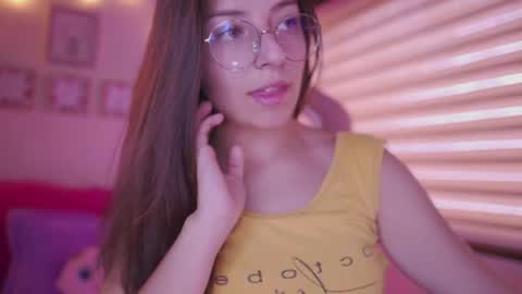 MILLY online show from March 2026 07:25:01 PM