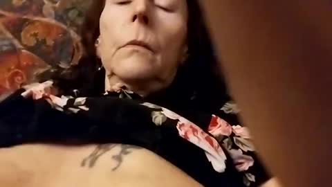 miloanj online show from October 2025 07:49:02 AM