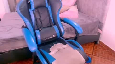 miluu_444 online show from June 2026 10:41:02 PM
