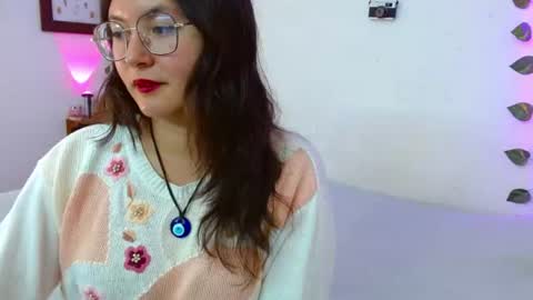 Snapshot of mily_baker chatting on June 2026 08:06:01 PM mily_baker online show from June 2026 08:06:01 PM