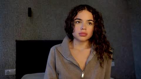Linda online show from September 2025 11:43:01 AM