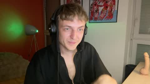Snapshot of mimiro12 chatting on April 2026 07:58:01 PM mimiro12 online show from April 2026 07:58:01 PM