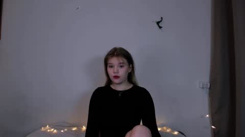 hi Im Mina  online show from January 2025 01:24:01 AM