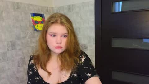 hi Im Mina  online show from May 2026 09:47:01 AM