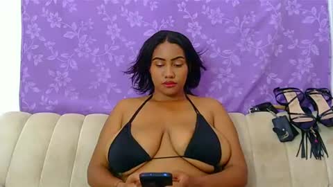 mina_hotty online show from July 2026 06:06:02 PM