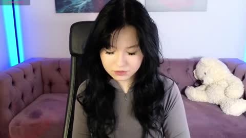 Snapshot of mina_yoon chatting on October 2025 11:08:02 AM Mina online show from October 2025 11:08:02 AM