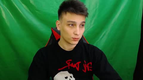 MINATO online show from September 2025 10:48:02 PM