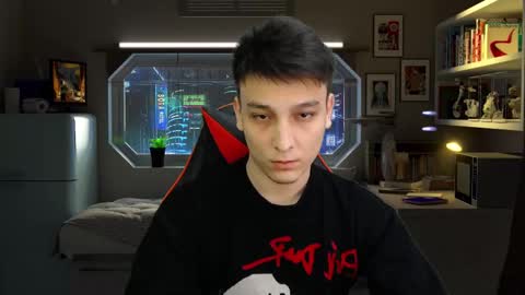 minato_kono online show from October 2025 05:02:02 PM