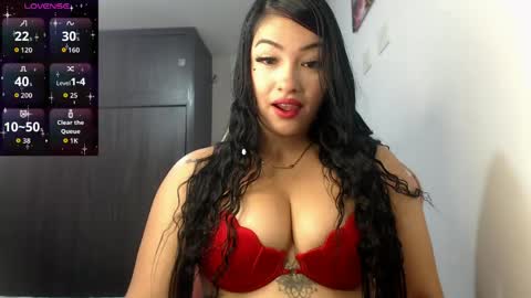 Snapshot of mindy_james chatting on April 2026 01:09:02 PM Mindy online show from April 2026 01:09:02 PM