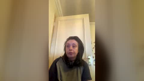 Snapshot of mindyourbusiness123 chatting on April 2026 01:19:01 PM please subscribe to my fansly please no video or photos must be recorded or re sold online show from April 2026 01:19:01 PM