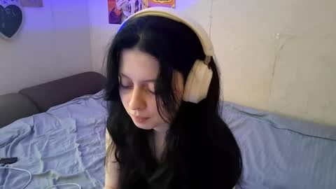 Mindy online show from March 2026 03:19:02 AM