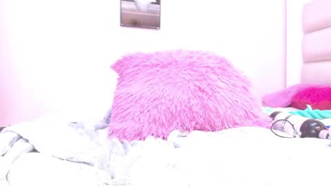 minene_mikami online show from July 2026 05:26:02 PM