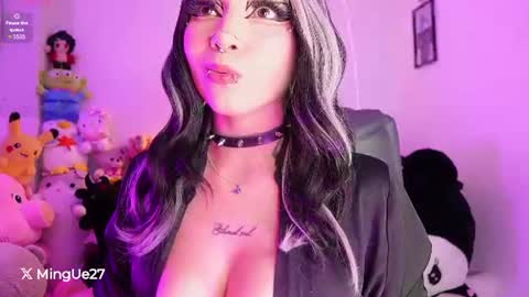 Snapshot of ming_yue_ chatting on July 2026 06:09:01 AM My name is Fer Nice to meet you give it a thumbs up please its important online show from July 2026 06:09:01 AM