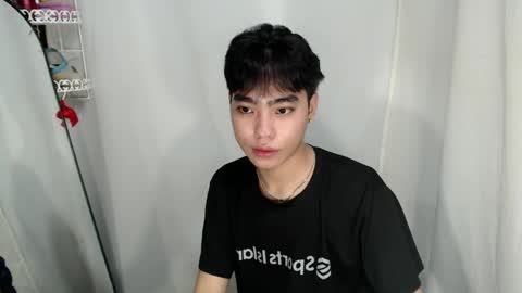 mingkla_man online show from June 2026 11:25:02 AM