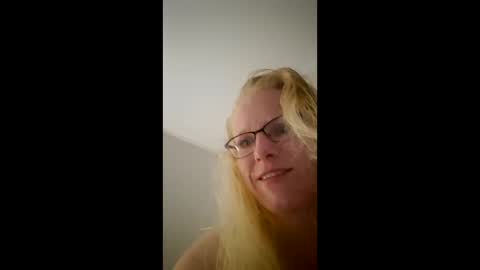 minglingmumma online show from January 2026 10:09:02 AM