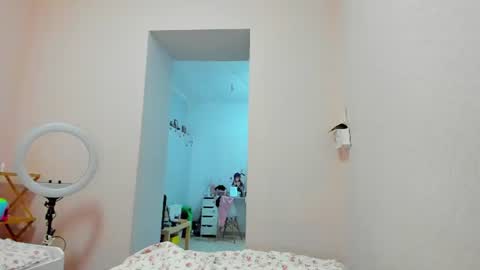 Amelia online show from June 2026 08:55:02 PM