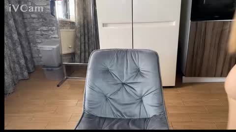 Snapshot of minimimi18 chatting on November 2025 07:21:02 AM minimimi18 online show from November 2025 07:21:02 AM