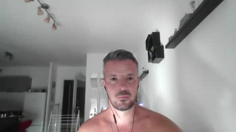 Snapshot of minka28 chatting on July 2026 05:20:01 PM minka28 online show from July 2026 05:20:01 PM