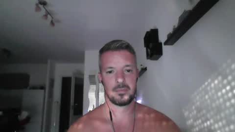 Snapshot of minka28 chatting on July 2026 05:22:01 PM minka28 online show from July 2026 05:22:01 PM