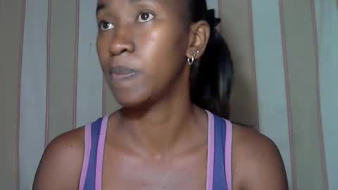 minouch211907 online show from February 2025 03:10:02 AM