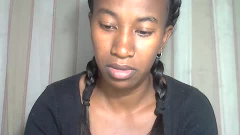 minouch211907 online show from January 2026 01:09:01 AM