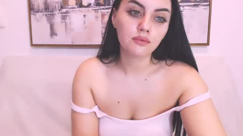 mira_jade online show from August 2026 05:59:02 PM