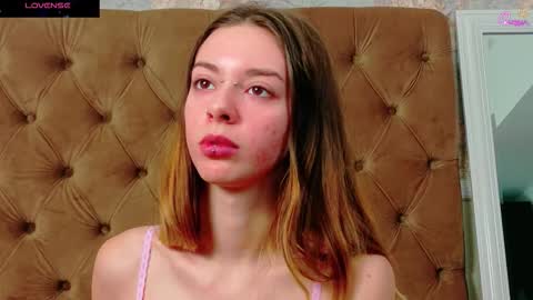 mira_lynxx online show from January 2026 05:10:02 AM